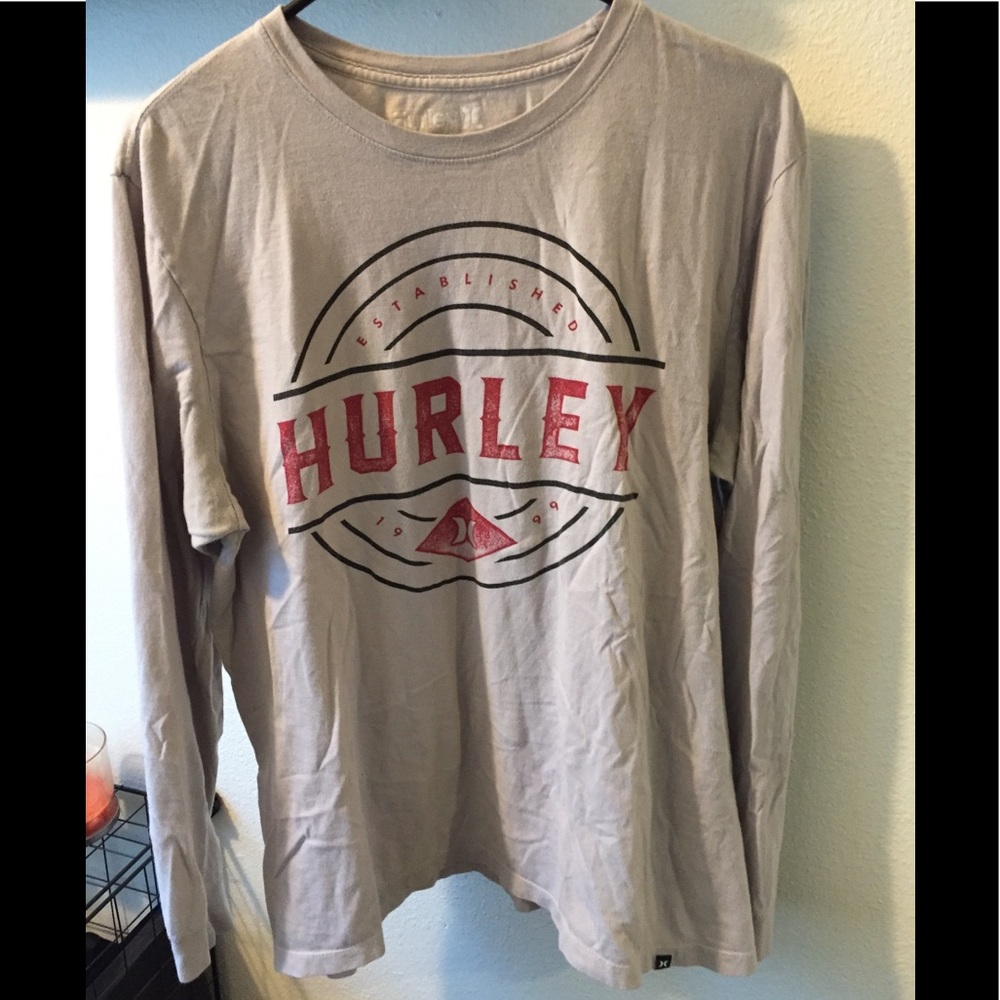 Hurley t-shirt